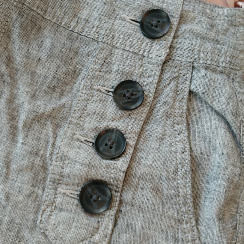 Express Shorts - Picture 7 of 7